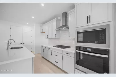 13362 W Eagle Feather Road, Peoria, AZ 85383 - Photo 9