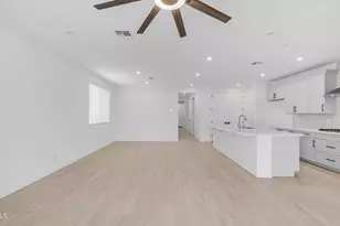 13362 W Eagle Feather Rd, Peoria, AZ 85383 - Photo 13