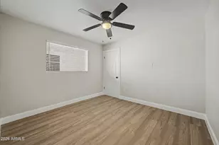 5702 N 22nd Dr, Phoenix, AZ 85015 - Photo 17