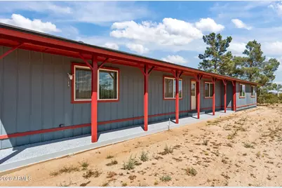 48234 N 513th Avenue, Aguila, AZ 85320 - Photo 15