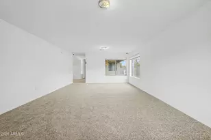 134 W Desert Ln, Phoenix, AZ 85041 - Photo 7