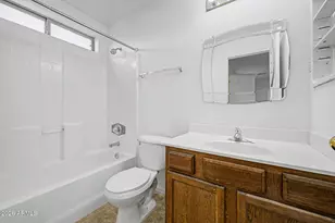 134 W Desert Ln, Phoenix, AZ 85041 - Photo 17