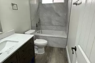 4832 W Purdue Ave, Glendale, AZ 85302 - Photo 11