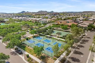 25304 N 19th Ln, Phoenix, AZ 85085 - Photo 33