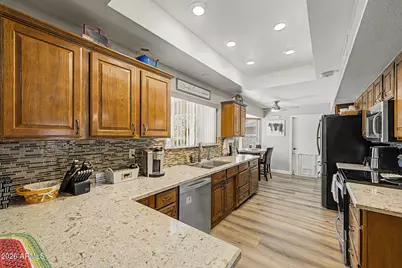 13907 W Pinetree Drive, Sun City West, AZ 85375 - Photo 11