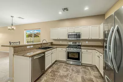 18505 W Port Au Prince Lane, Surprise, AZ 85388 - Photo 5