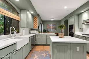 10433 E Palo Brea Dr, Scottsdale, AZ 85262 - Photo 15