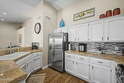 24112 S Starcrest Drive, Sun Lakes, AZ 85248 - Photo 13