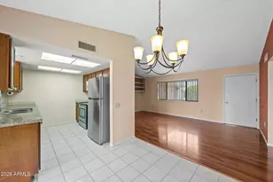 21007 N Sunglow Dr, Sun City West, AZ 85375 - Photo 9