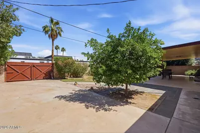 1818 W Morten Avenue, Phoenix, AZ 85021 - Photo 23