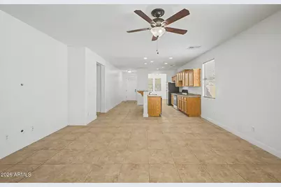 137 N 107th Drive, Avondale, AZ 85323 - Photo 7