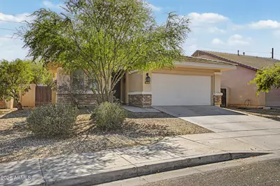 137 N 107th Drive, Avondale, AZ 85323 - Photo 3