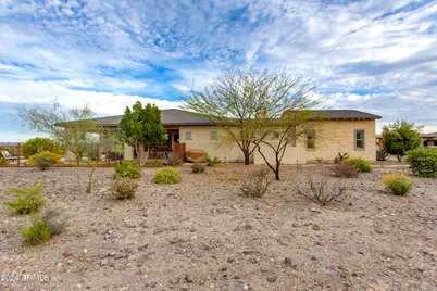 4575 Fletcher Court, Wickenburg, AZ 85390 - Photo 11
