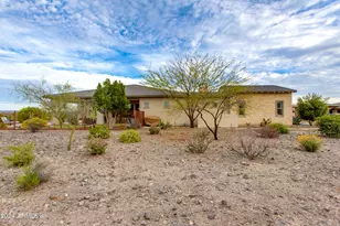 4575 Fletcher Ct, Wickenburg, AZ 85390 - Photo 11