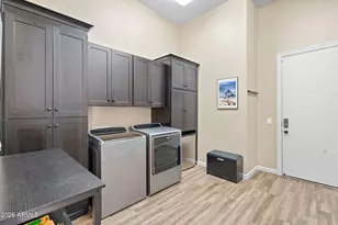 2471 E Robin Ct, Gilbert, AZ 85296 - Photo 35