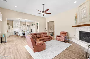 2471 E Robin Ct, Gilbert, AZ 85296 - Photo 17