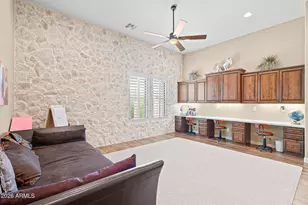 2471 E Robin Ct, Gilbert, AZ 85296 - Photo 33