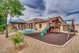 2471 E Robin Ct, Gilbert, AZ 85296 - Photo 5