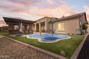 2471 E Robin Ct, Gilbert, AZ 85296 - Photo 37
