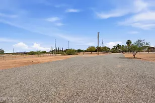33755 W Rainbow Trail, Arlington, AZ 85322 - Photo 11