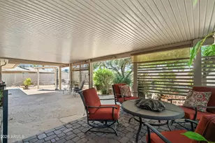 12222 N Mission Dr N, Sun City, AZ 85351 - Photo 23