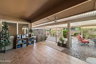 12222 N Mission Dr N, Sun City, AZ 85351 - Photo 21