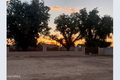 2370 N 52nd Avenue, Central, AZ 85531 - Photo 43