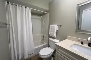 10013 W Lakeview Cir N, Sun City, AZ 85351 - Photo 7