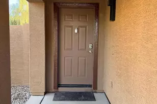 1945 E Aloe Pl, Chandler, AZ 85286 - Photo 3