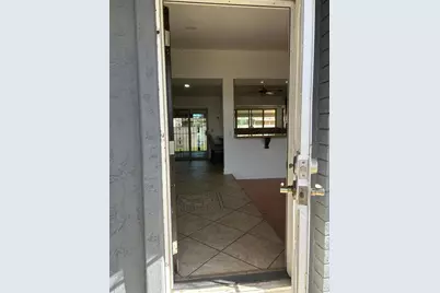 6916 W Georgia Avenue, Glendale, AZ 85303 - Photo 3