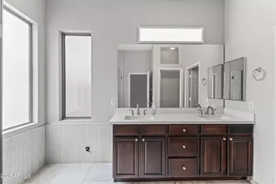 5409 W Hartford Avenue, Glendale, AZ 85308 - Photo 17