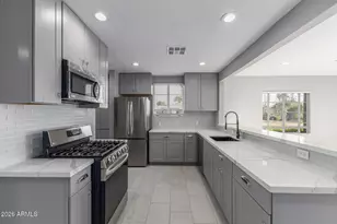 2001 N Laurel Ave, Phoenix, AZ 85007 - Photo 11