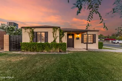 2001 N Laurel Avenue, Phoenix, AZ 85007 - Photo 1