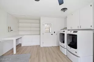 19814 N Pine Springs Dr, Sun City, AZ 85373 - Photo 23