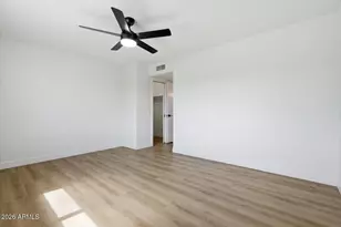 19814 N Pine Springs Dr, Sun City, AZ 85373 - Photo 19