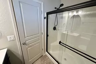 1912 E Loma Vista St, Gilbert, AZ 85295 - Photo 17