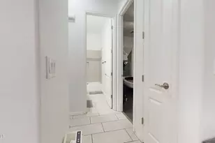 7061 W Linda Ln, Chandler, AZ 85226 - Photo 11