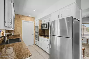 777 Leisure World, Mesa, AZ 85206 - Photo 5