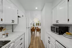 4425 E Hubbell St, Phoenix, AZ 85008 - Photo 9