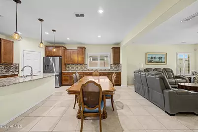 10847 E Thatcher Avenue, Mesa, AZ 85212 - Photo 11