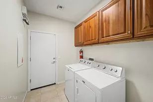 10847 E Thatcher Ave, Mesa, AZ 85212 - Photo 31