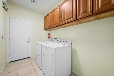 10847 E Thatcher Avenue, Mesa, AZ 85212 - Photo 27