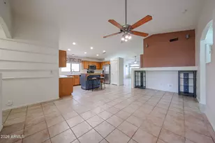 10379 W Tonopah Dr, Peoria, AZ 85382 - Photo 11