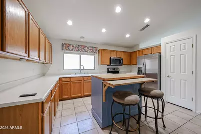10379 W Tonopah Drive, Peoria, AZ 85382 - Photo 15