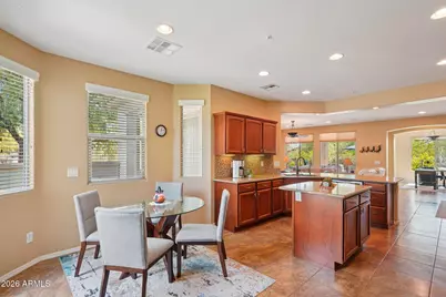 12905 W Lone Tree Trail, Peoria, AZ 85383 - Photo 11