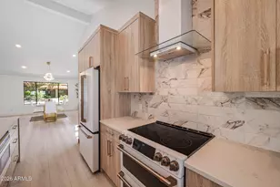 10012 N 76th Pl, Scottsdale, AZ 85258 - Photo 9