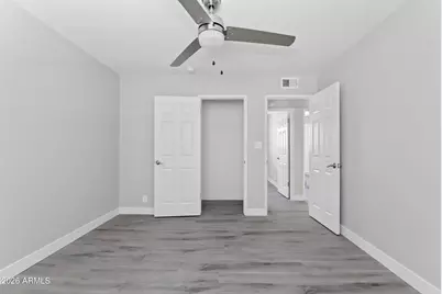35 W Medlock Drive #2, Phoenix, AZ 85013 - Photo 17