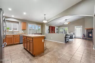 9854 E Rosemary Ln, Scottsdale, AZ 85260 - Photo 15