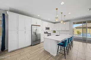 2358 E Ridgewood Ln, Gilbert, AZ 85298 - Photo 15