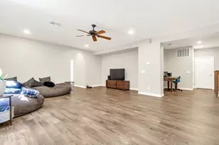 2290 S Emerson Pl, Chandler, AZ 85286 - Photo 65